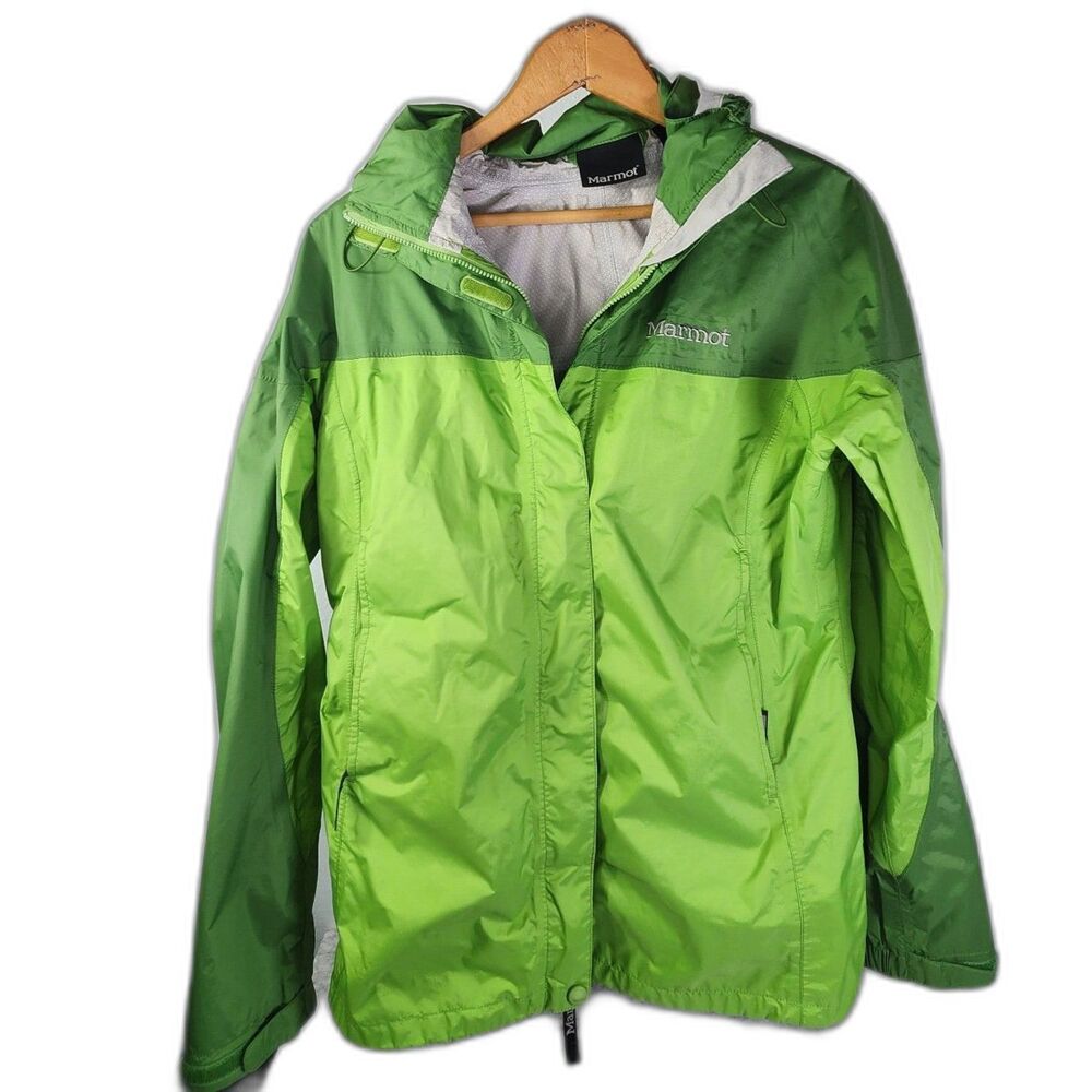 Marmot All Weather Goretex Layer Coat, Wind Waterproof. Hood, velcro & zip